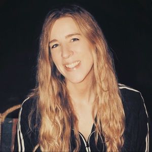 Meet your Posher, Jeanine